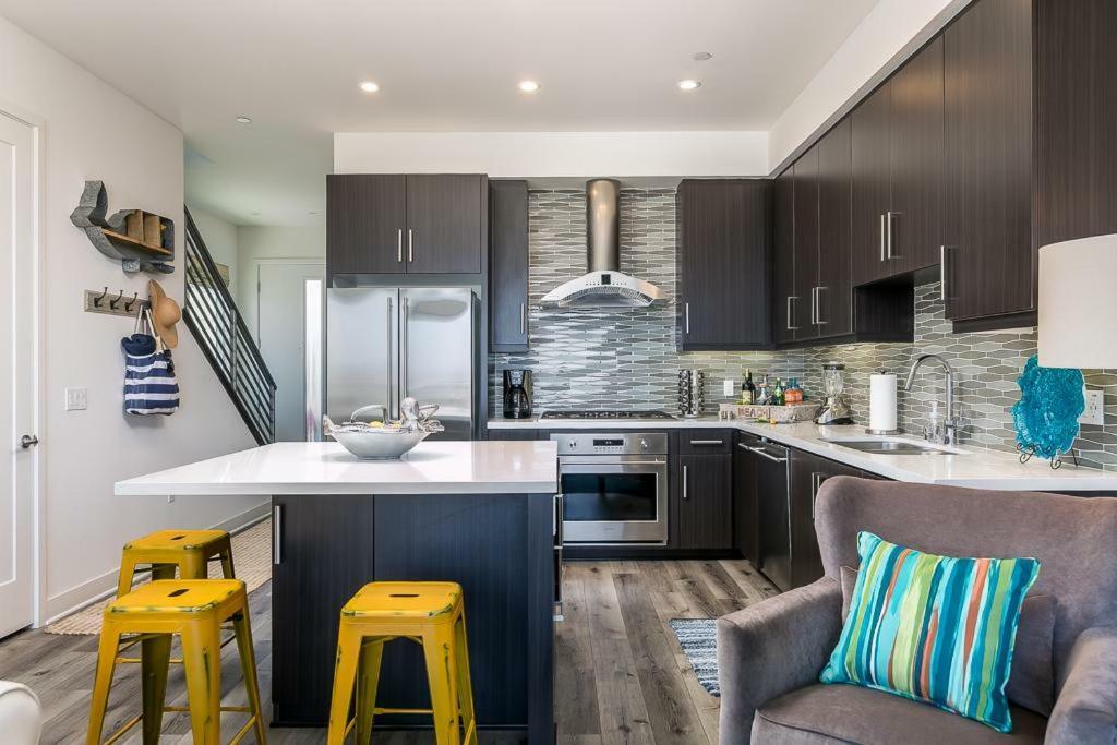 Ocean View 3 Bedrooms Condo, Just Steps From The Park, Pier & Water! Импириал Бийч Екстериор снимка